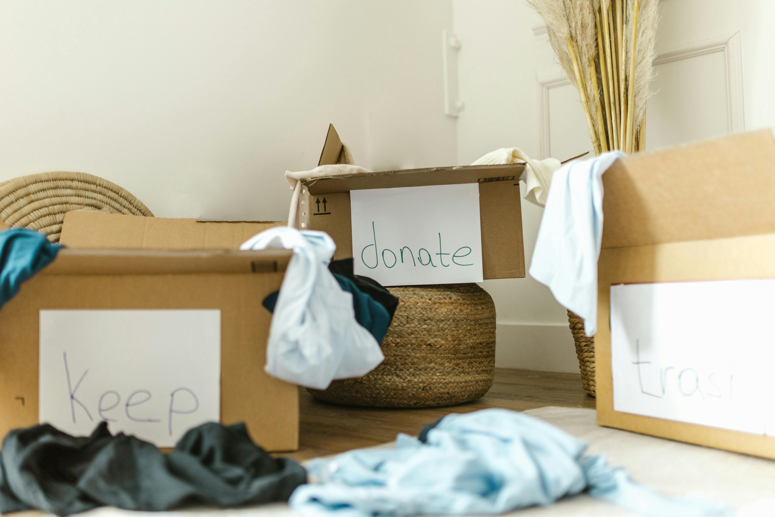 Storage units for decluttering your home - Contact Rancho San Diego Self Storage.